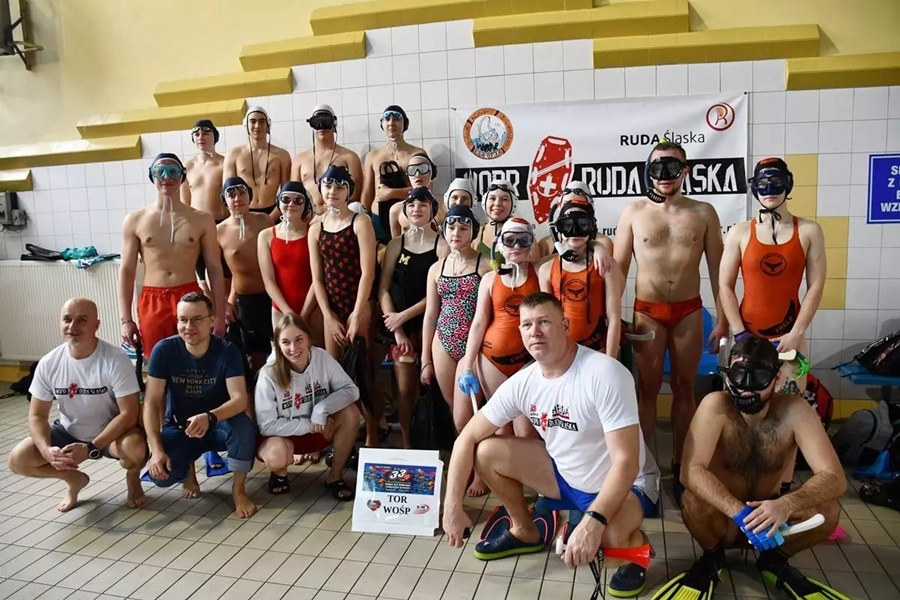 Hokej pod wodą Walenie Siemianowice Śląskie Finał WOŚP w Rudzie Śląskiej 26 I 2025